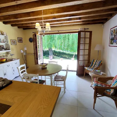 Holiday home Maison Villers-sur-mer, 4 Pieces, 6 Personnes - Fr-1-712-63 Villers-sur-Mer